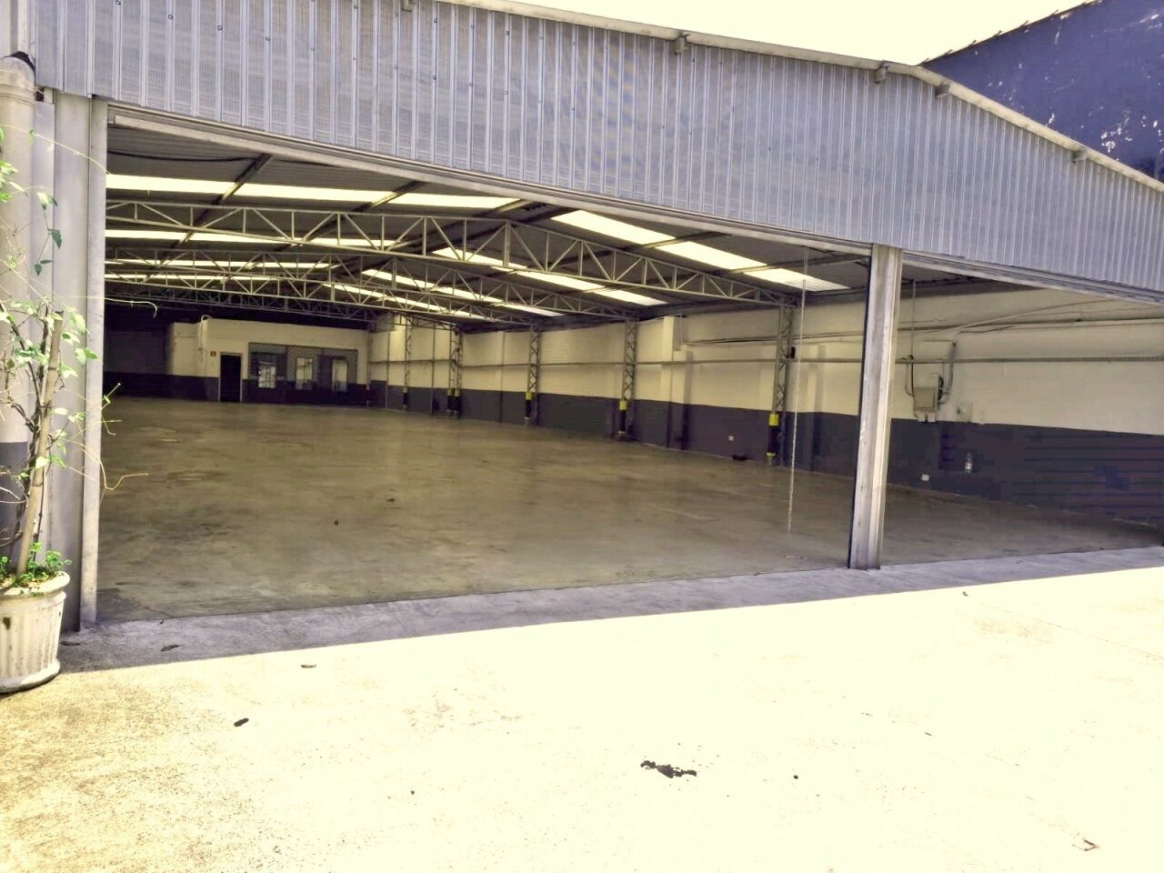 Galpão para Venda - INDIANÓPOLIS