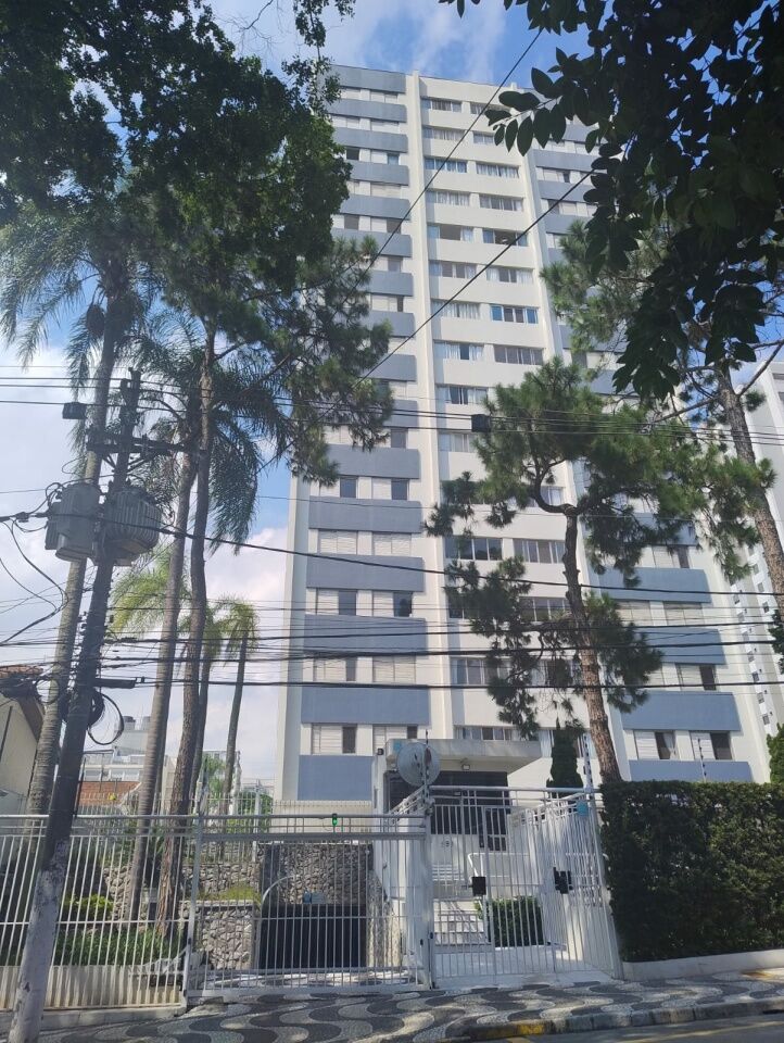 Condomínio para Venda - Chácara Santo Antônio Zona Sul