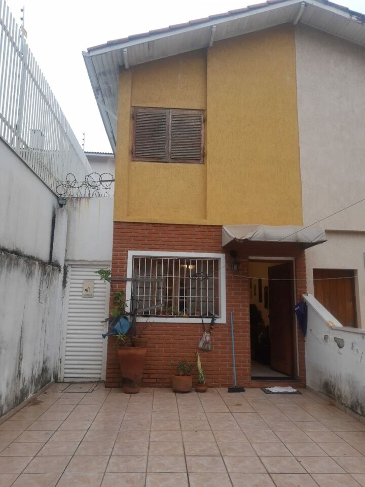 Sobrado para Venda - Granja Julieta