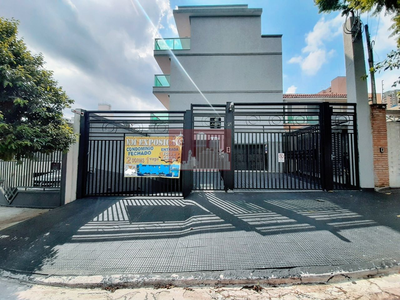 Condomínio para Venda - Santa Teresinha