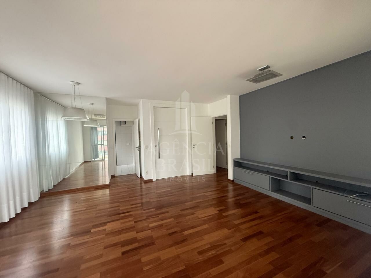 Apartamento para Venda - Moema