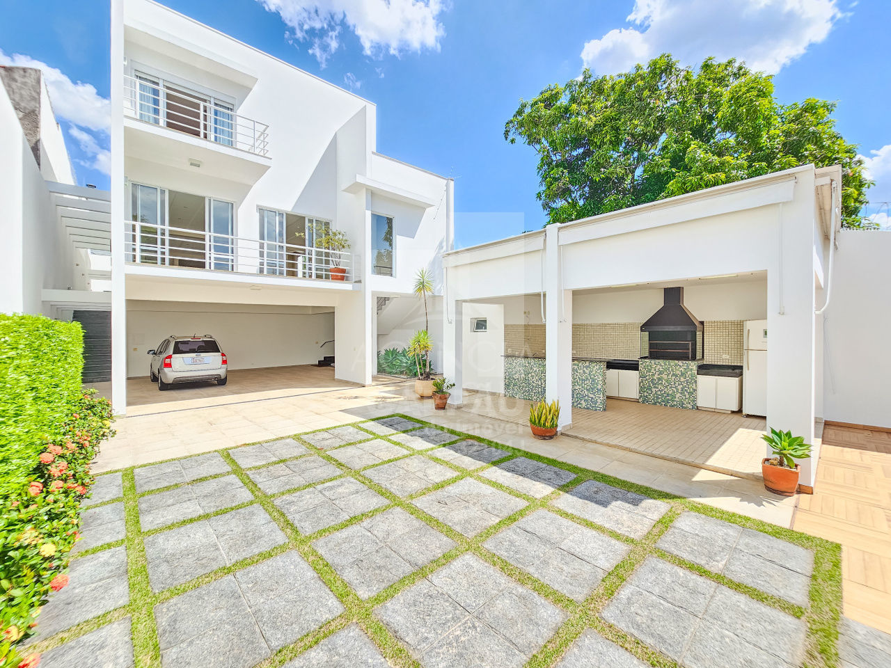 Casa Assobradada para Venda - Tremembé