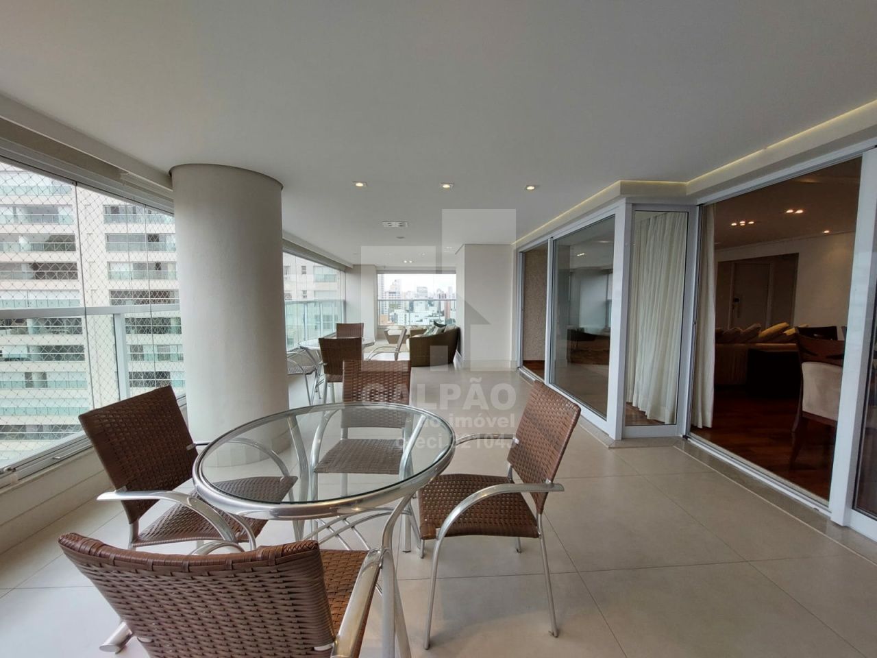 Apartamento para Locação - Moema