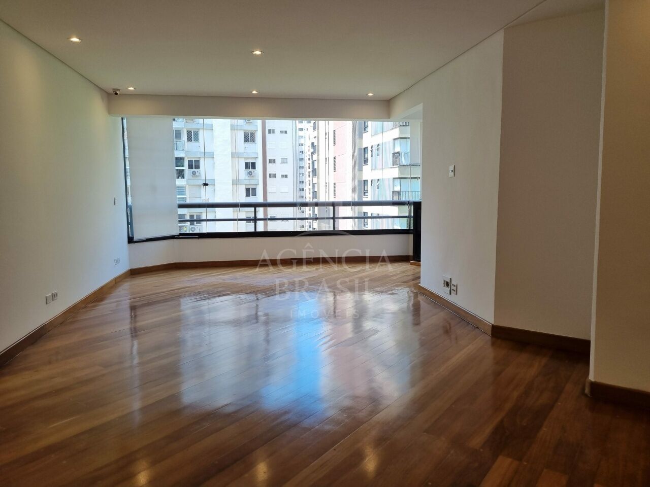 Apartamento para Locação - Vila Nova Conceição