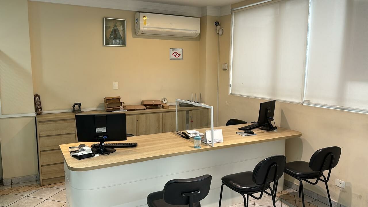 Prédio para Venda - Vila Gustavo