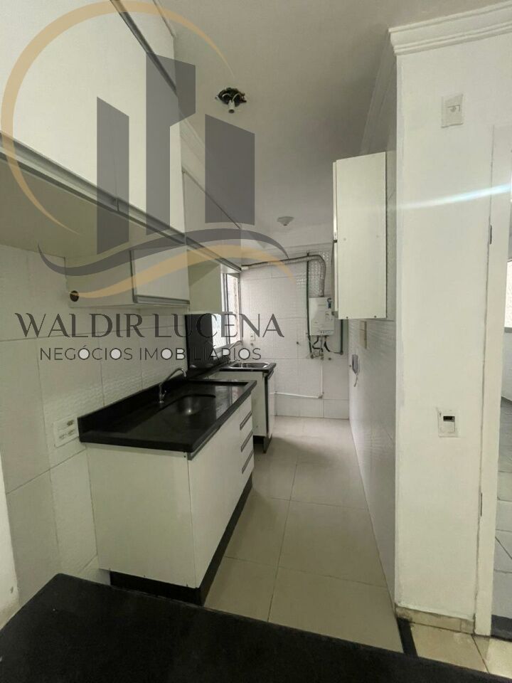 Apartamento para Venda - Colônia Zona Leste