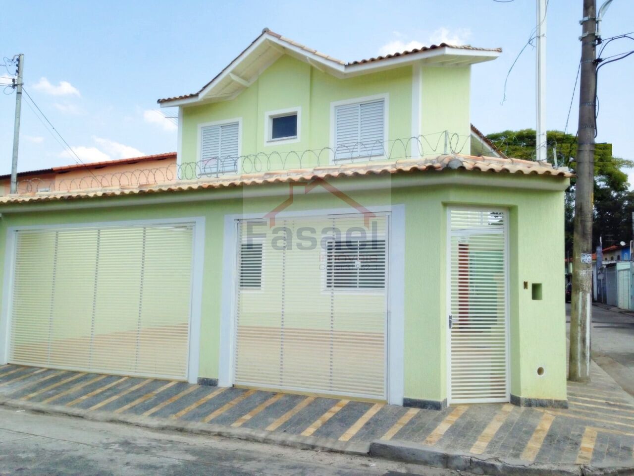 Sobrado para Venda - Vila Nova Carolina