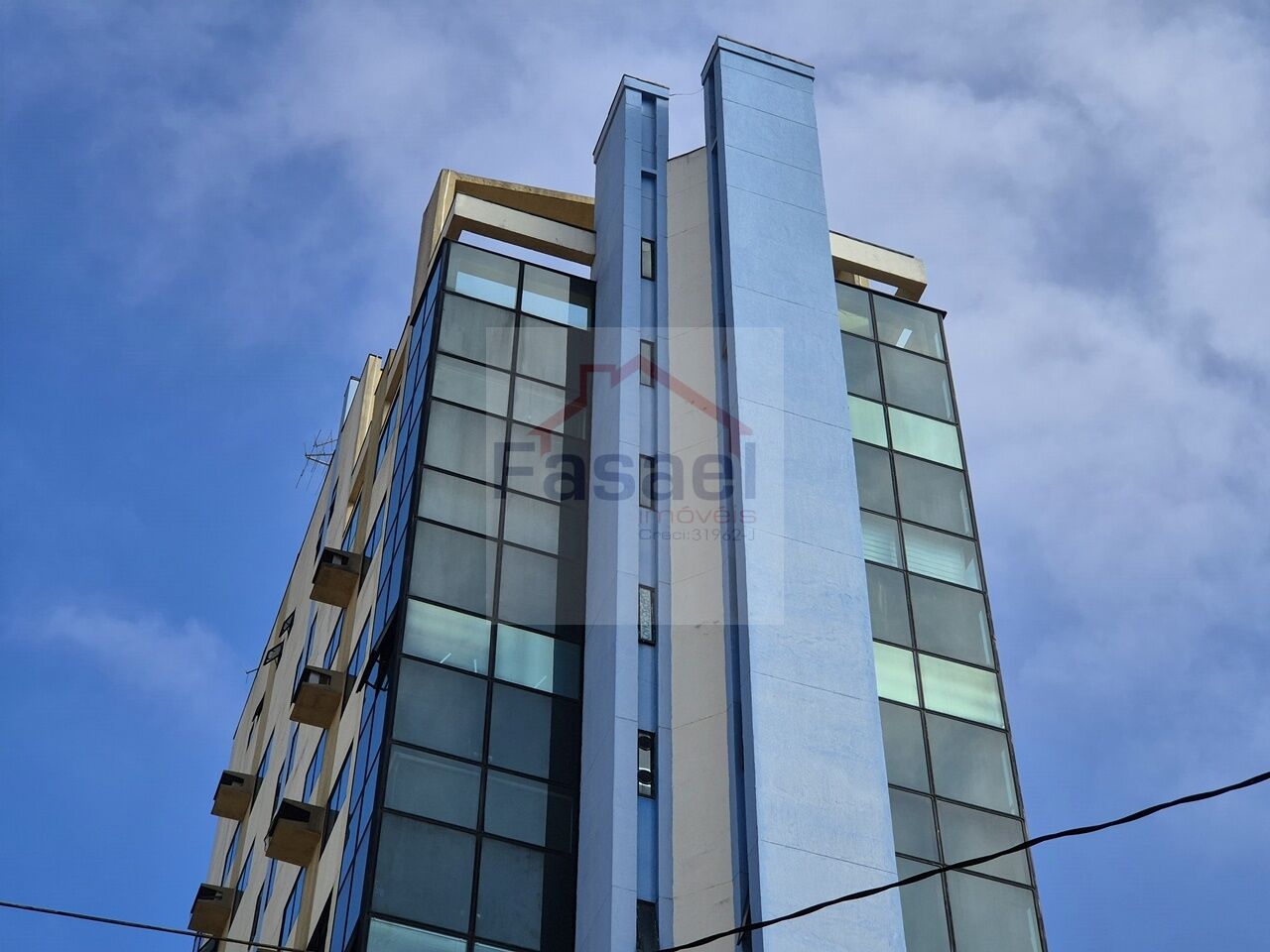 Conj. Comercial para Venda - Santana