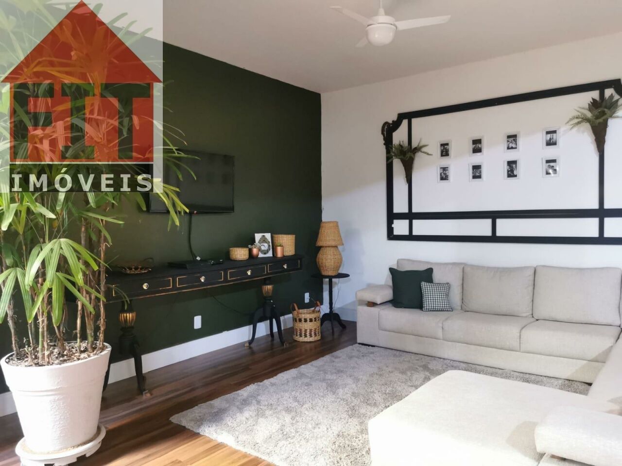 LINDO SOBRADO DE 300M2 DE ÁREA CONSTRUÍDA E 400M2 DE TERRENO NO PLANALTO PAULISTA. 