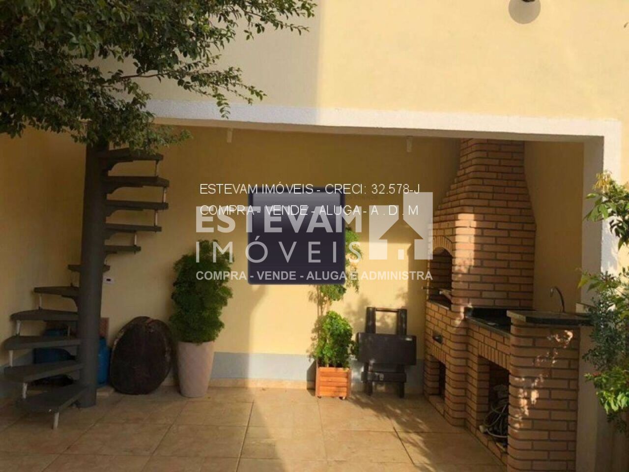 Casa para Venda - Jardim Três Irmãos