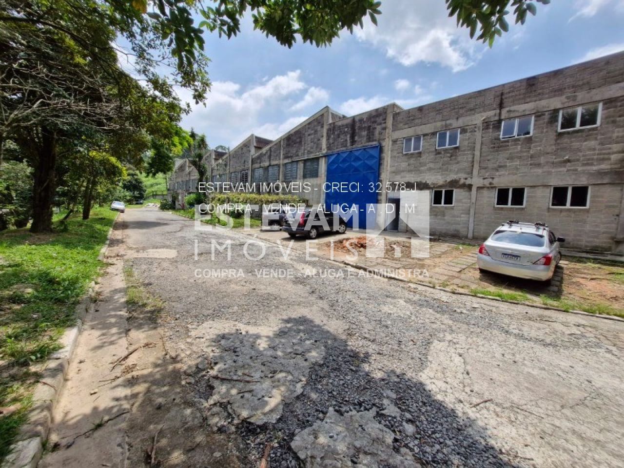 Galpão para Venda - Parque Laguna