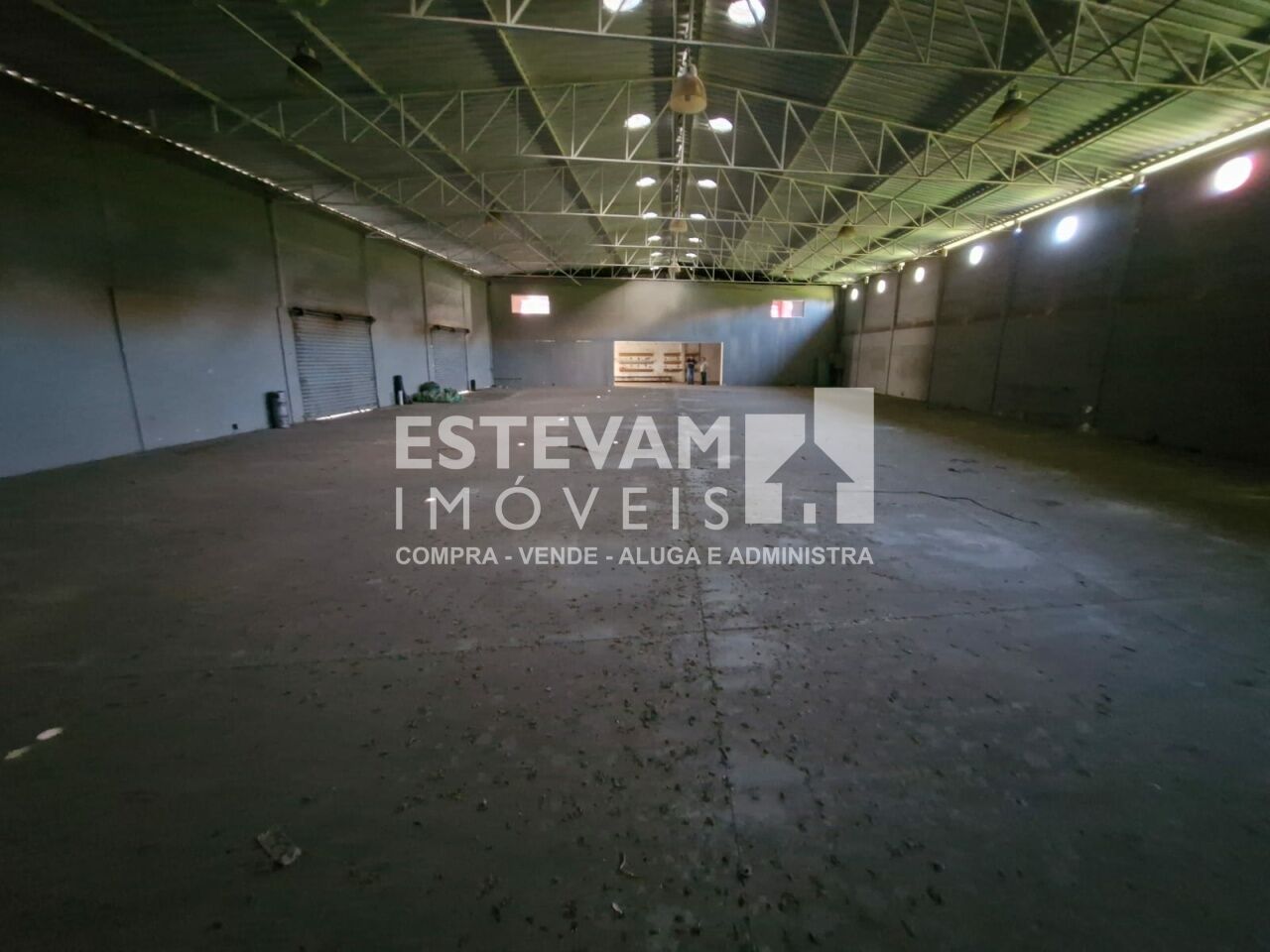 Galpão para Locação - Jardim Três Marias