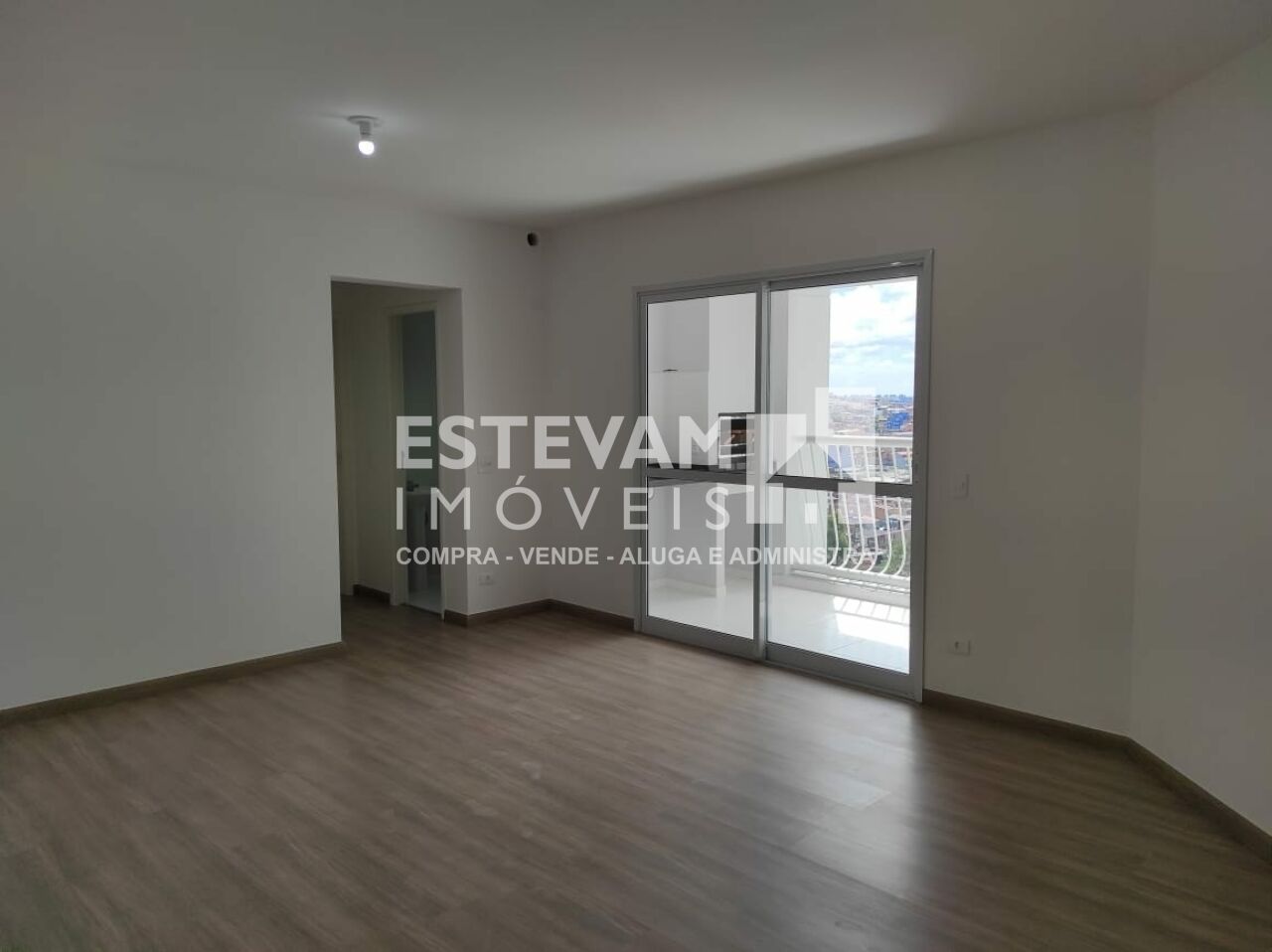 Apartamento para Locação - Parque Esplanada