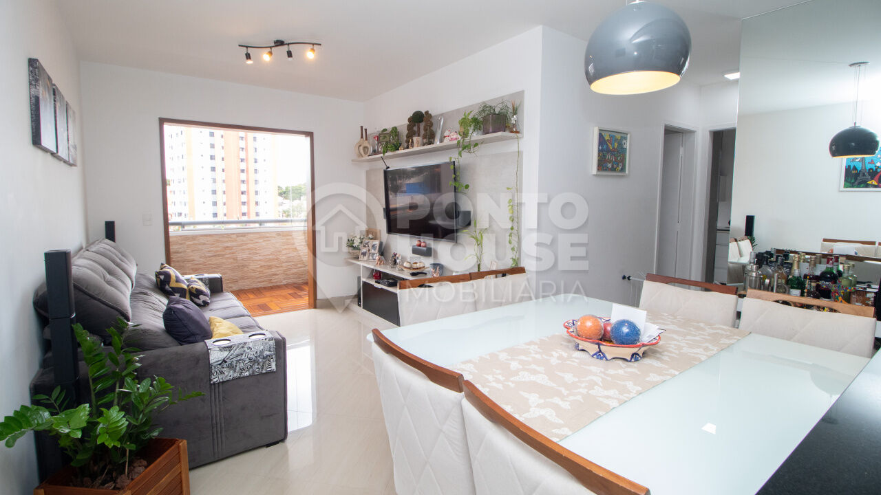 Apartamento à venda na Vila Gumercindo, 75m², 3 dormitórios, 2 vagas, depósito