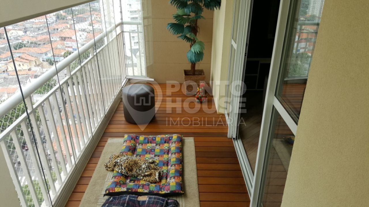 Apartamento na Vila Gumercindo com 3 dormitórios, 1 suíte e 2 vagas