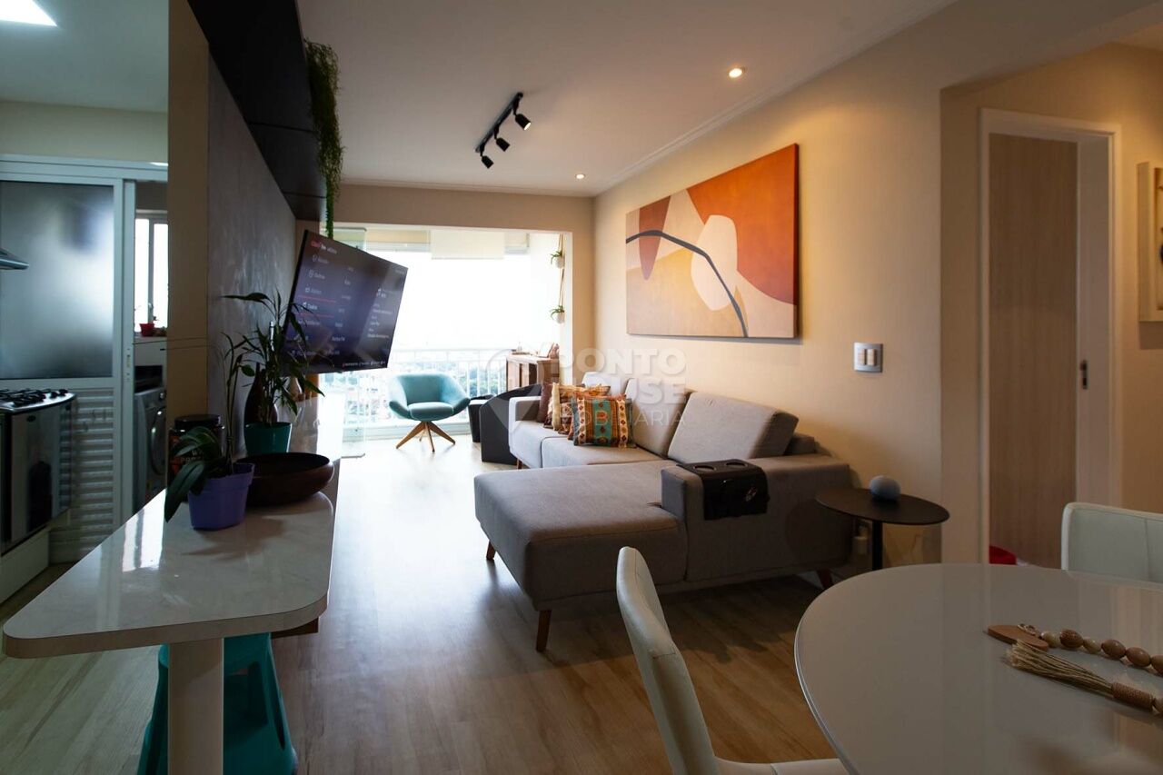Apartamento à venda, 2 dormitórios, 2 banheiros, sacada, 2 vagas, Jd. da Saúde