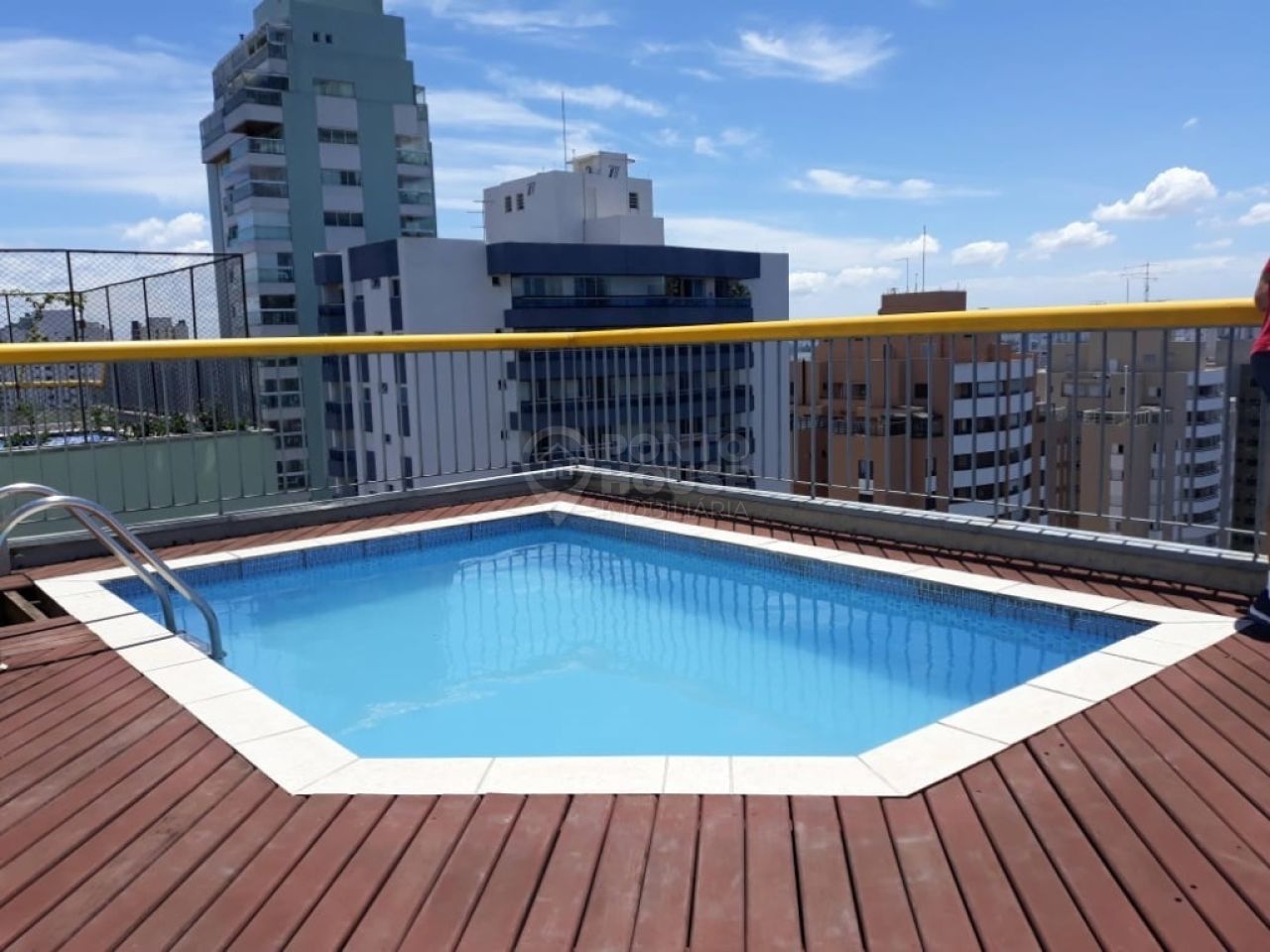Cobertura à venda no bairro Chácara Inglesa  270m² de área privativa 