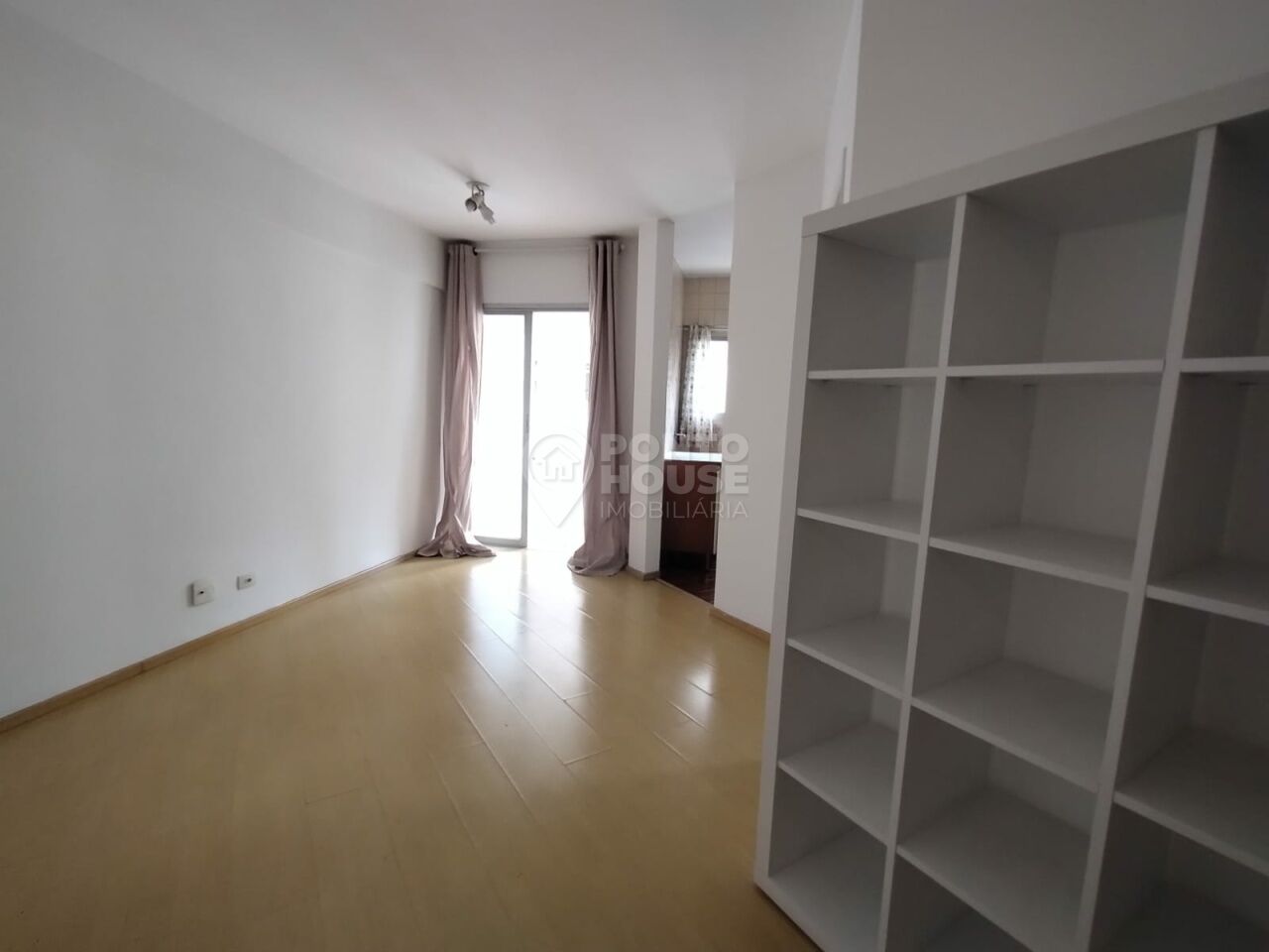 Apartamento Semi Mobiliado para locação no bairro Moema de 55m²