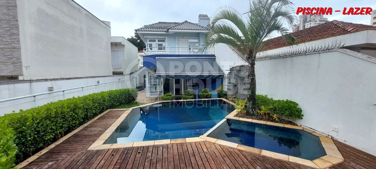 Casa à venda e locação no Jardim da Saúde, 4 suítes, 12 vagas, piscina, permuta