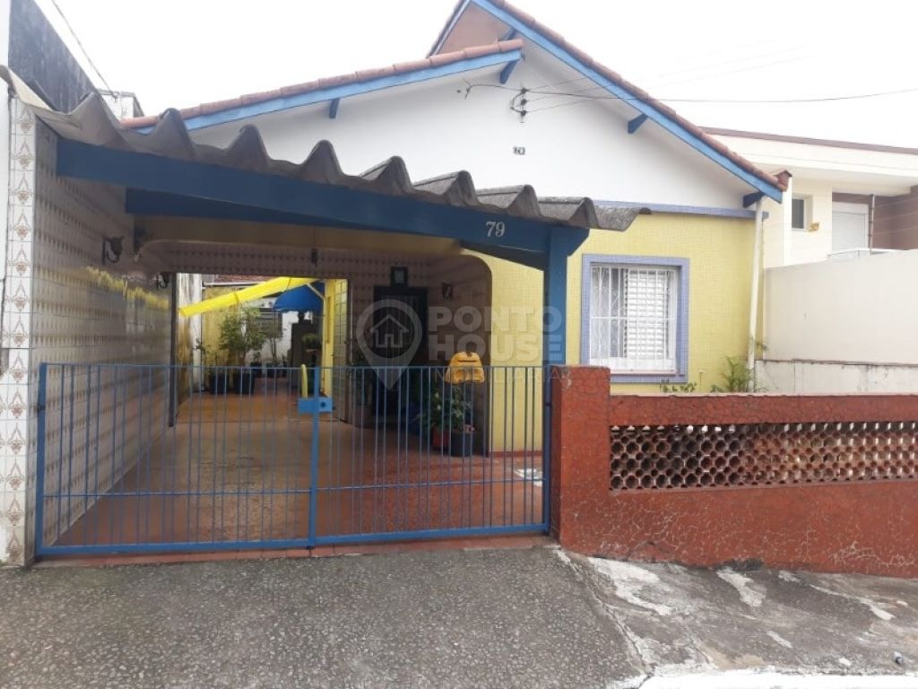 Casa Térrea, 2 dormitórios, 5 vagas de garagem, para venda no Bairro Vila Guarani.