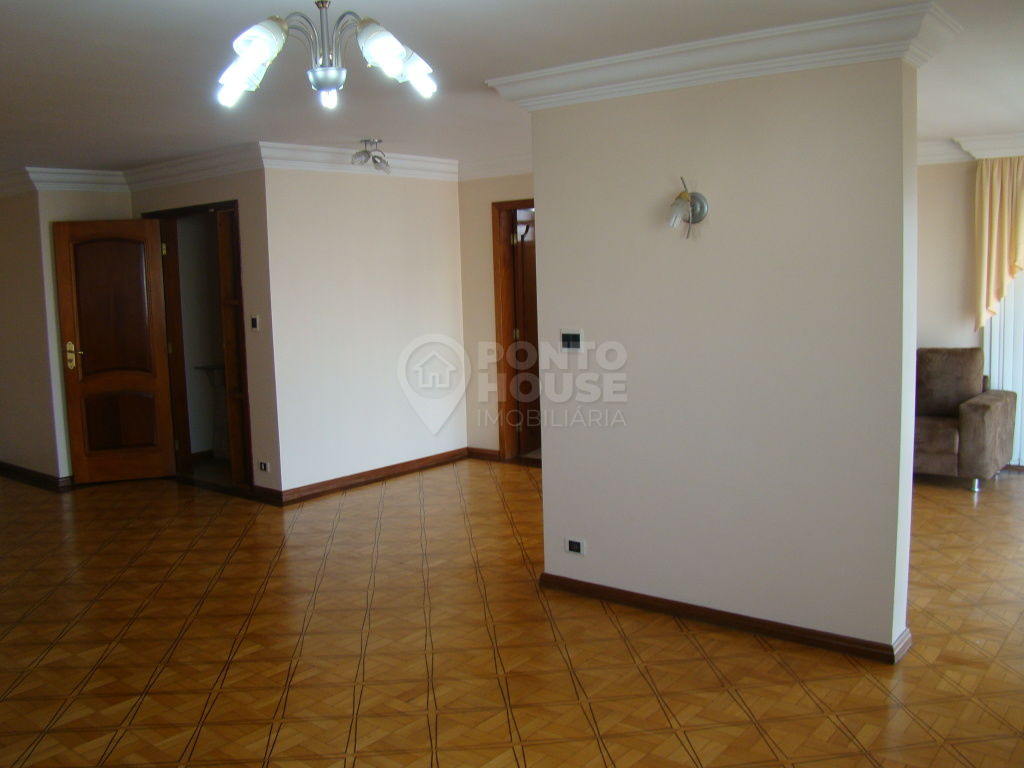Apartamento 4 dormitórios, 1 suíte, 4 banheiros, 2 vagas à venda no Bairro Mooca