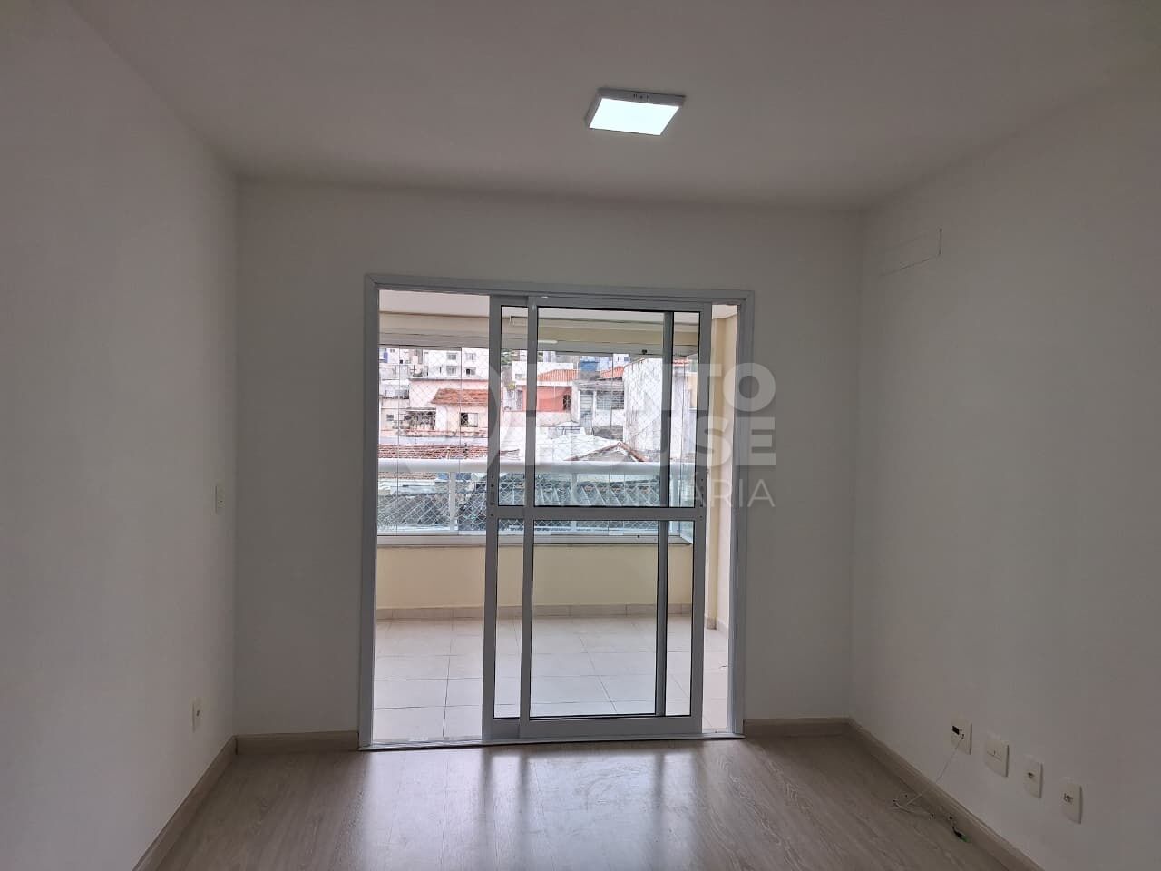 Apartamento à venda e locação, Vila Gumercindo, 2 dormitórios, 1 suíte, 1 vaga