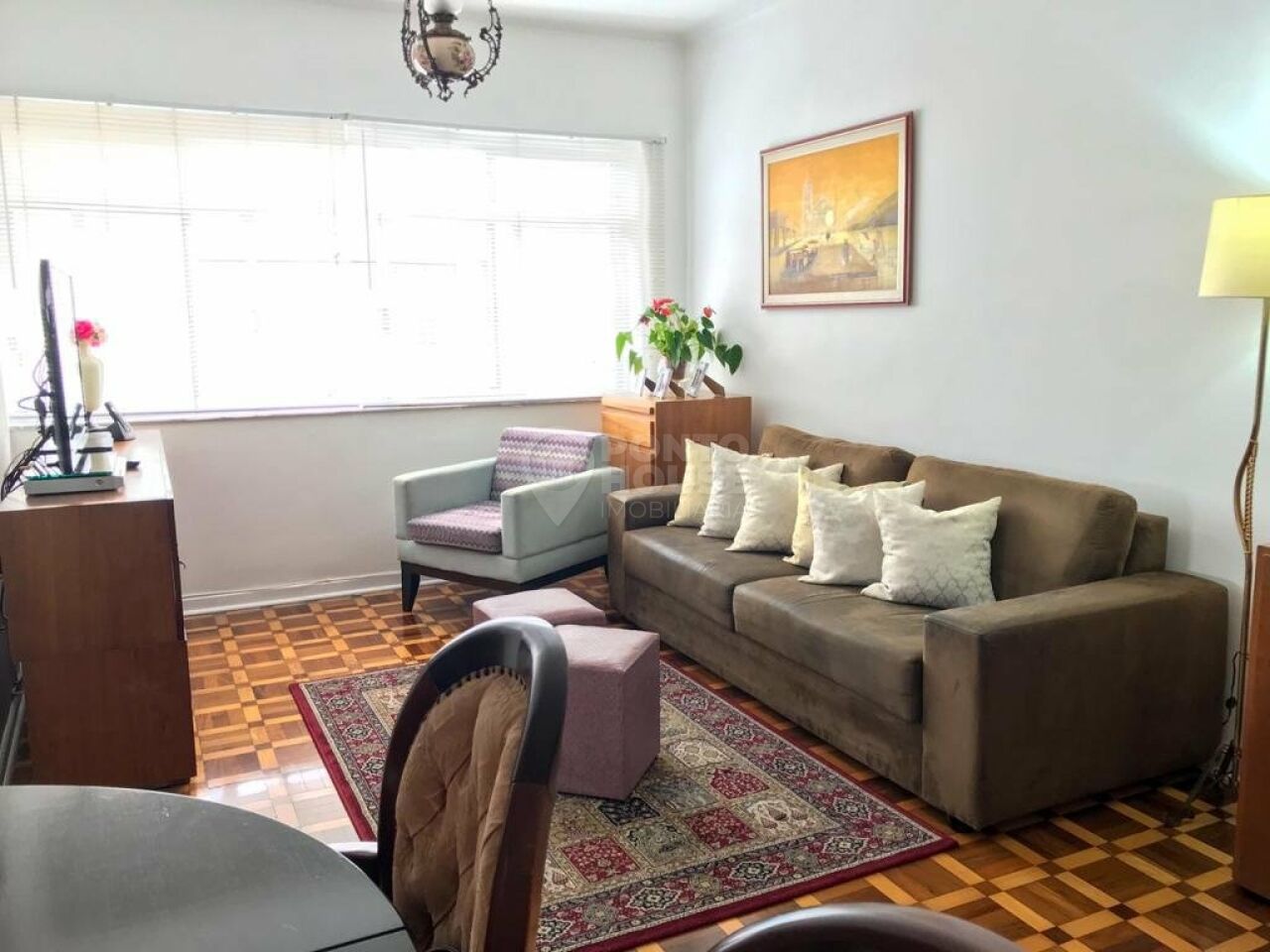Apartamento com 2 dormitórios e uma vaga á venda no Bairro da Mooca.