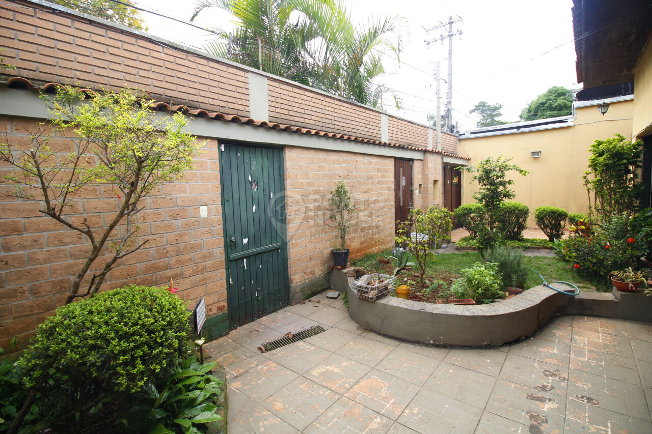 Casa Térrea à Venda Planalto Paulista, 3 dormitórios, 2 vagas, 259 m², ocasião