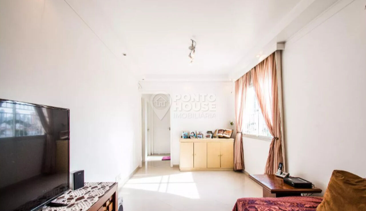 Apartamento à venda no bairro Ipiranga com 3 dormitórios e 1 Vaga