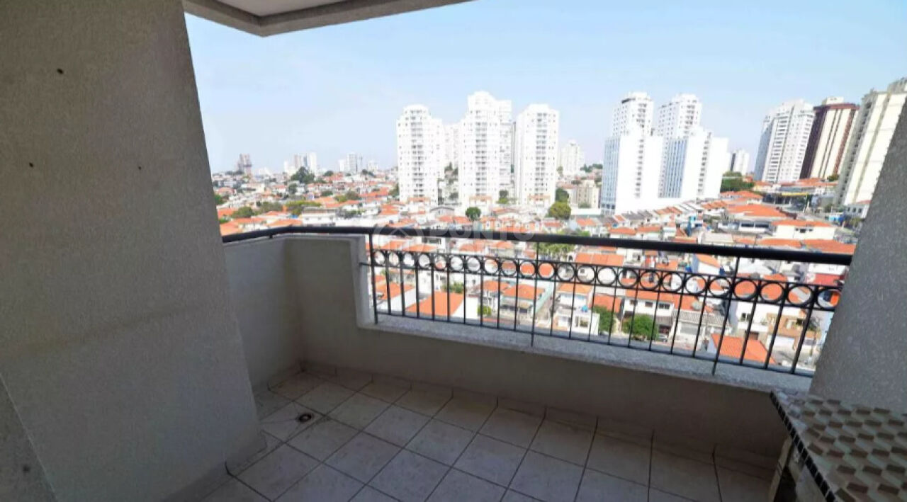 Apartamento à venda na Vila Gumercindo com 2 quartos e 1 suíte