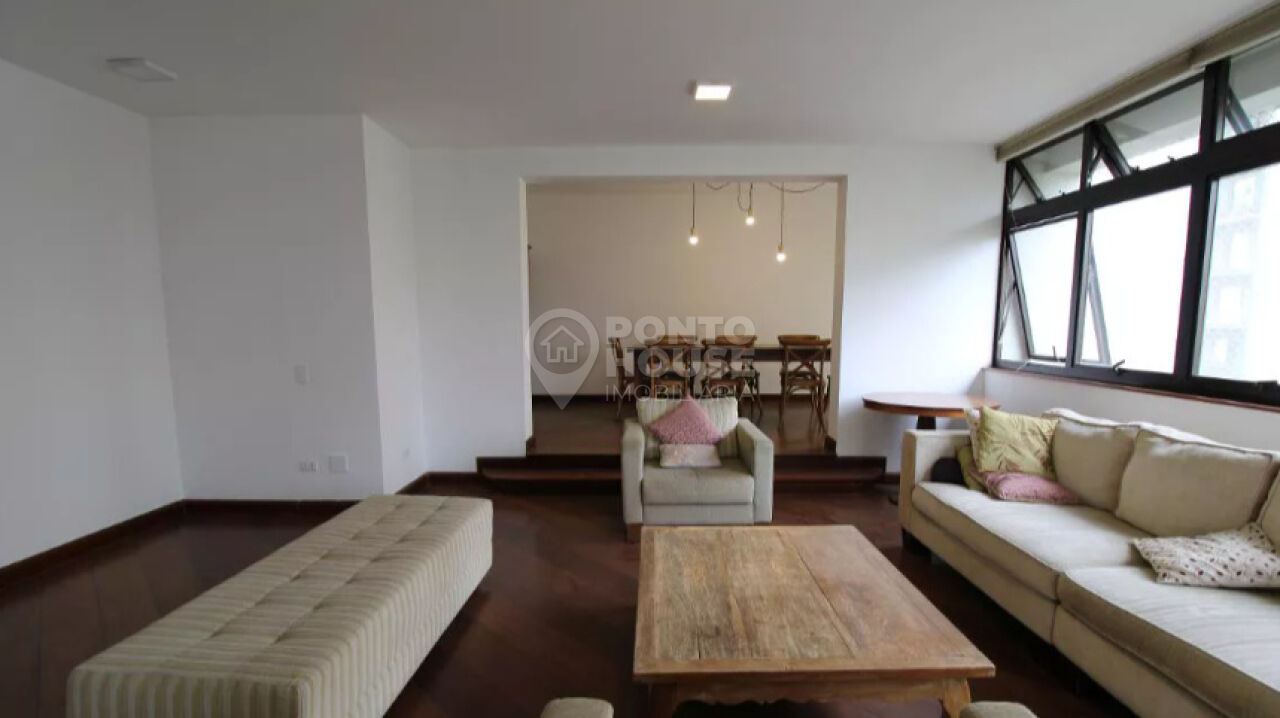 Apartamento à venda no Campo Belo com 4 quartos, 4 suítes e 4 vagas