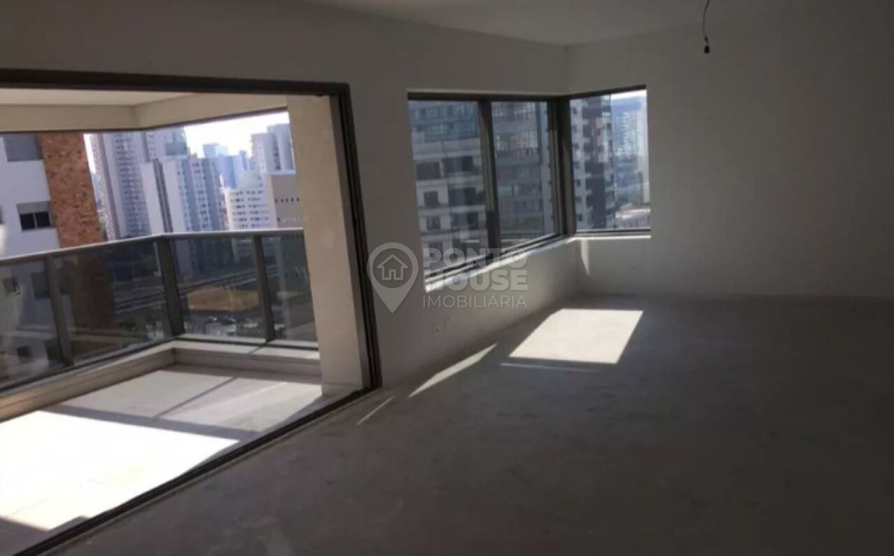 Apartamento à venda no Campo Belo com 3 quartos, 3 suítes e 4 vagas