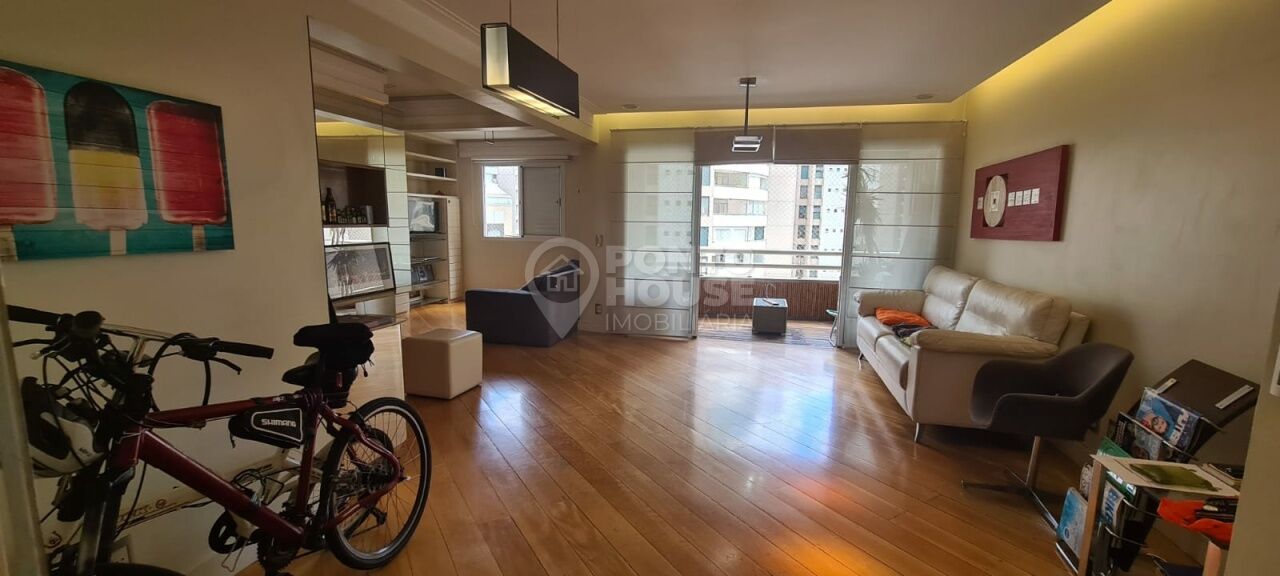 Apartamento à venda em Moema com 3 dormitórios, 1 suíte, 2 vagas