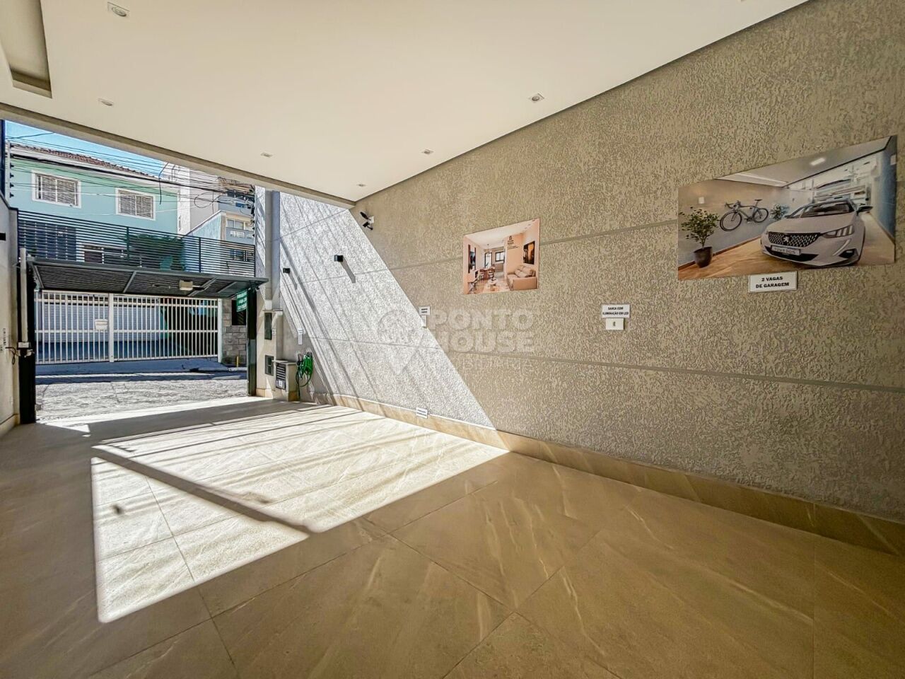 Sobrado Novo Triplex  4 dormitórios (3 suites) 2 vagas churrasqueira  Klabin Vila Mariana 