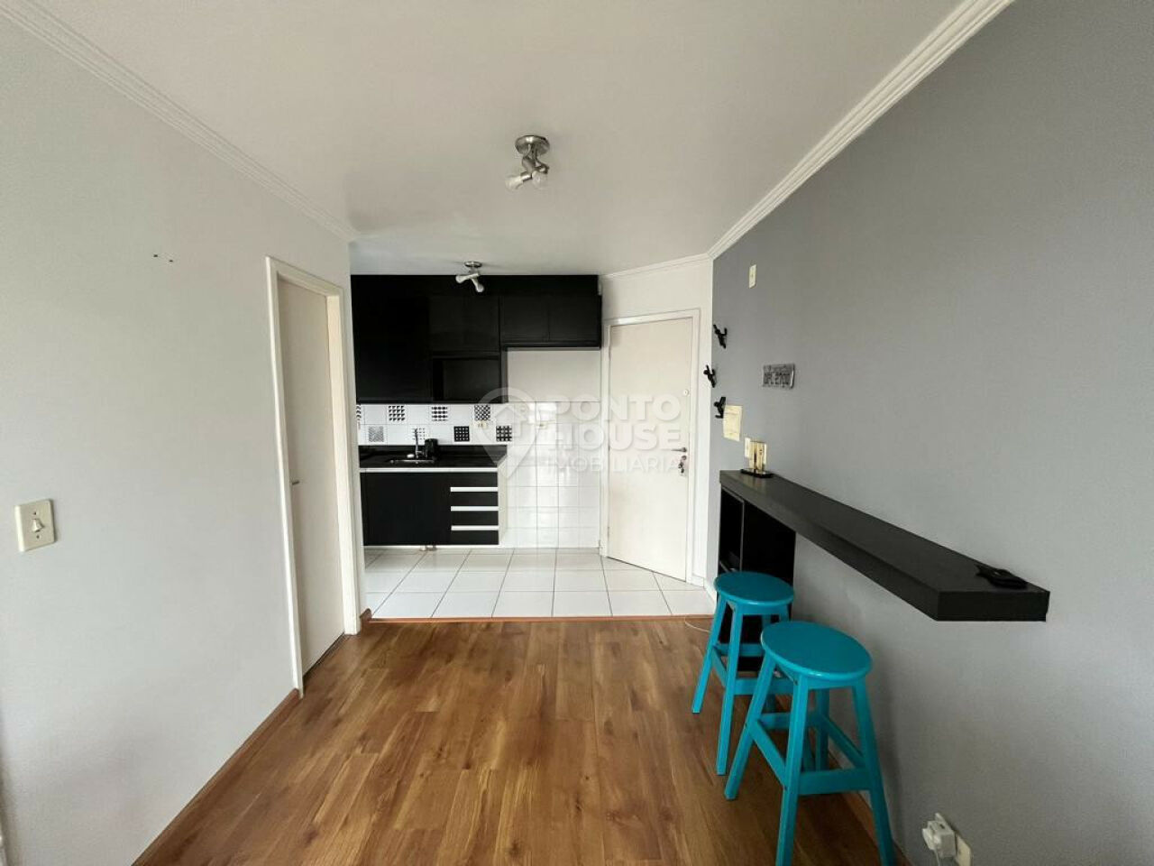 Apartamento no Cambucy, 38m², Dormitórios, Banheiro, Cozinha, Sala, Varanda