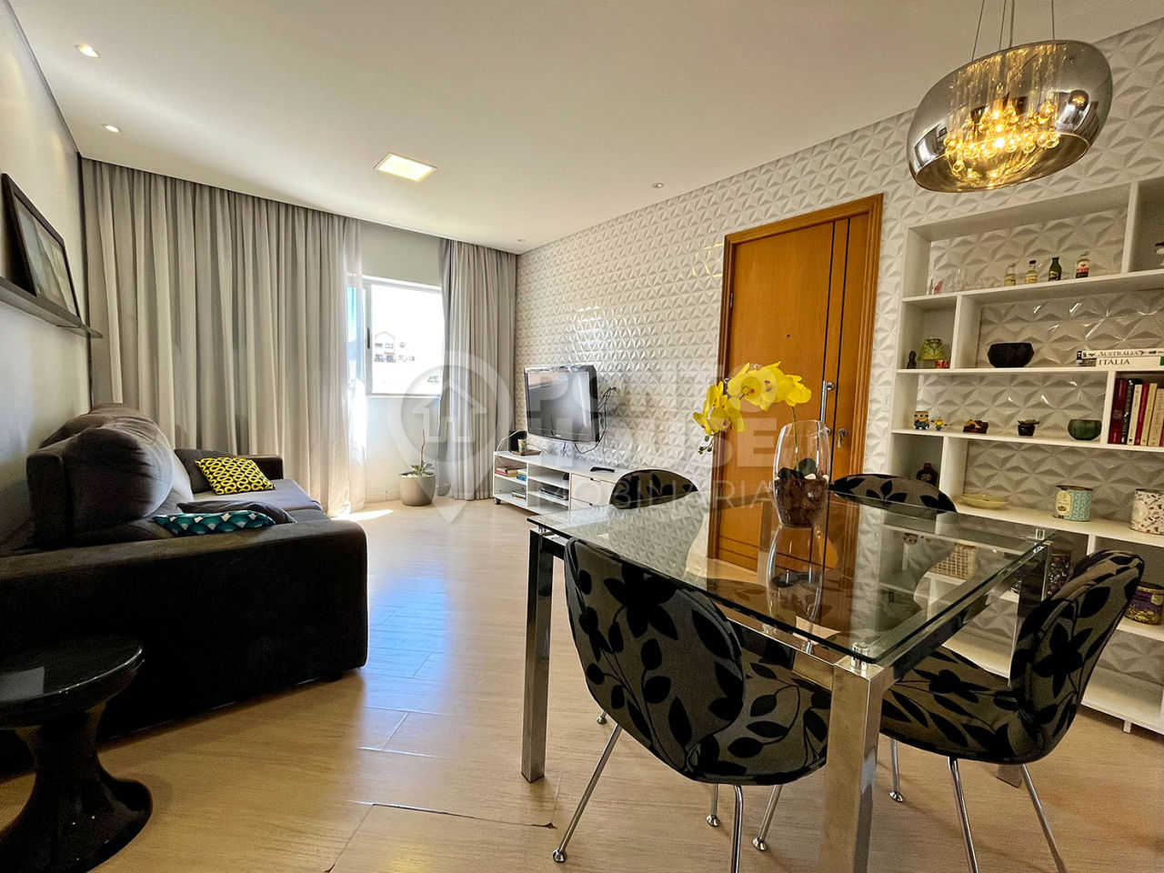 Apartamento para locação, 1 dormitório, 2 banheiros, 1 vaga na Vila Guarani