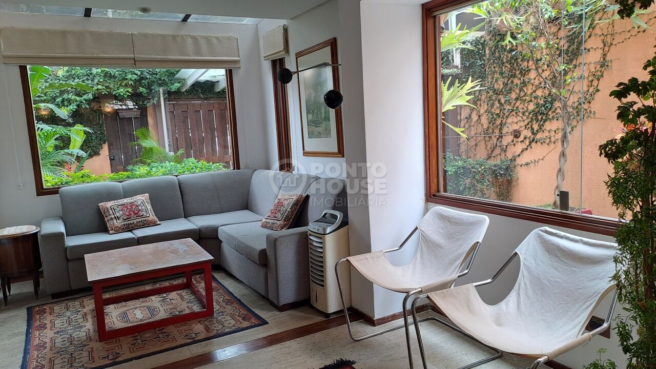Casa à Venda Aclimação 3 Dormitórios, Escritório, 2 Vagas, A 550 Metros Parque 