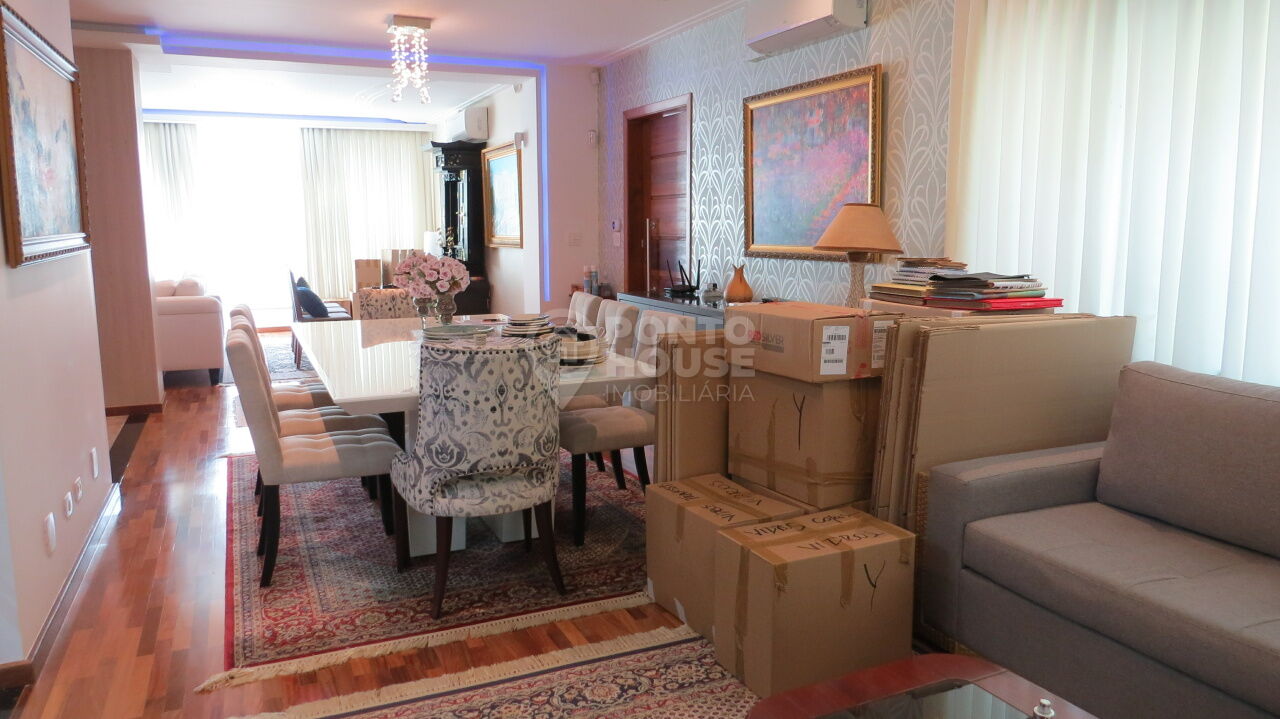 Casa de Vila à Venda no bairro Planalto Paulista, 3 Dormitórios, 4 Vagas
