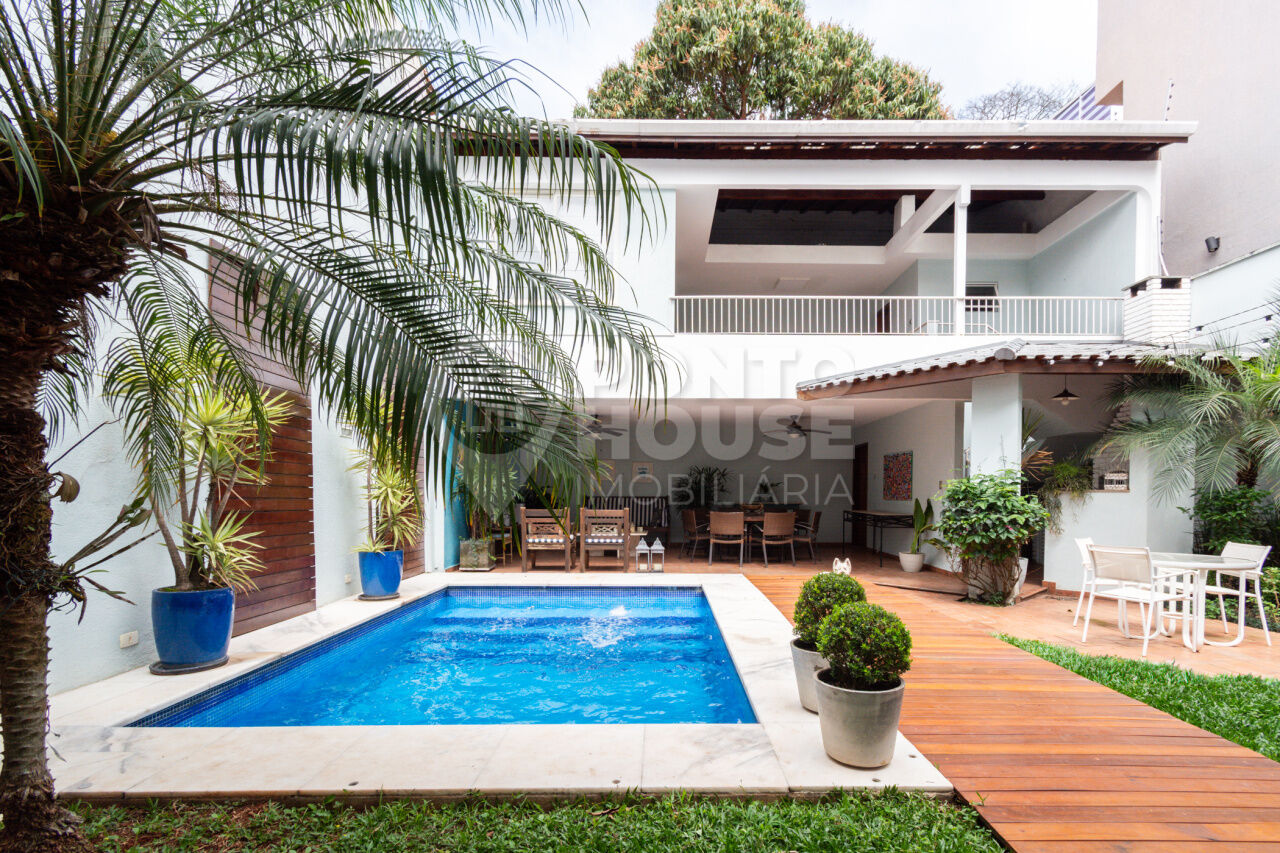 Casa à Venda Planalto Paulista, 4 Dormitórios, 6 Vagas, Boa Área Lazer, Permuta
