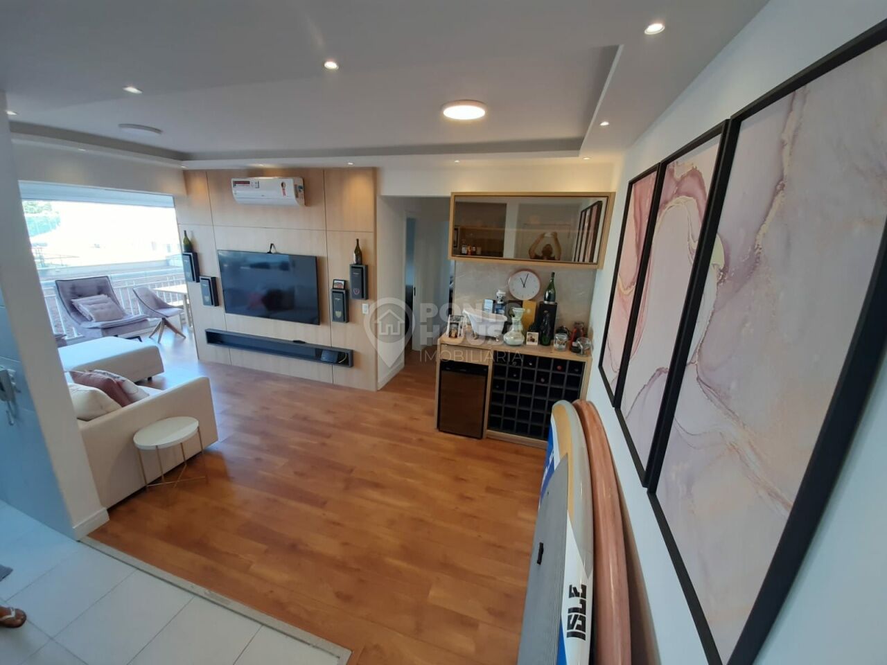 Apartamento à Venda no bairro Saúde 2 Dormitórios, 2 Vagas, Lazer, 76 m² Úteis