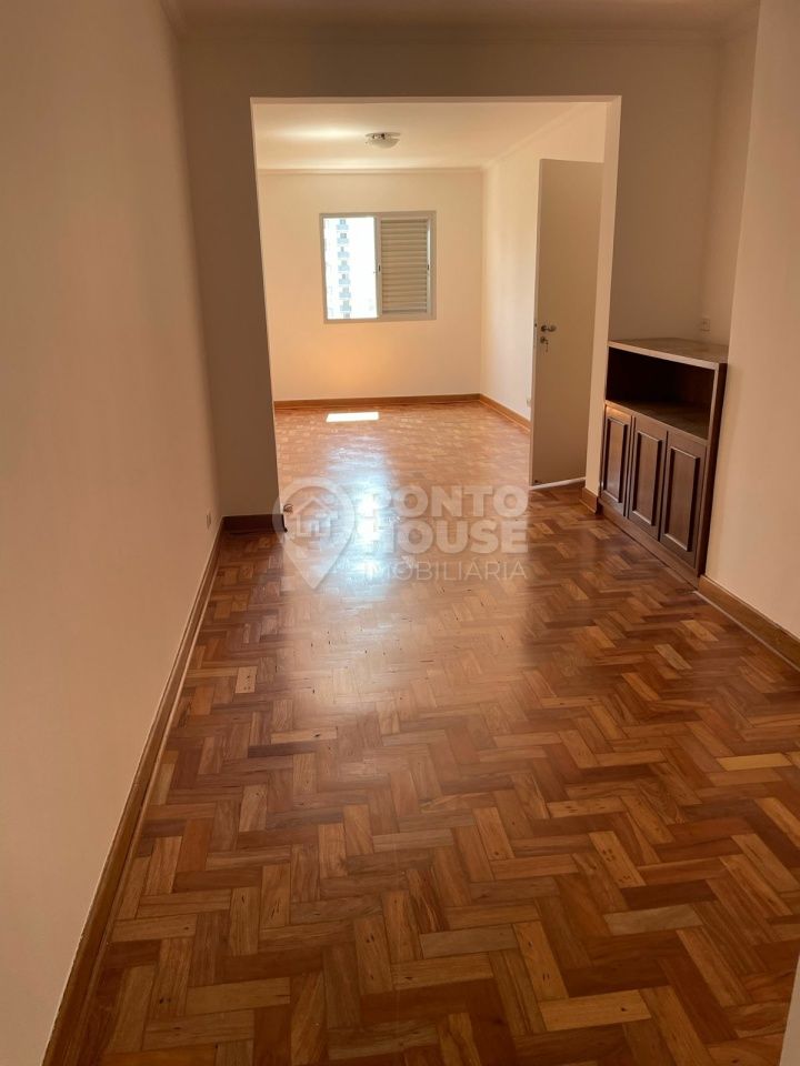 Apartamento no bairro Mirandópolis, 2 dormitórios, 2 banheiros, 2 salas, 1 vaga