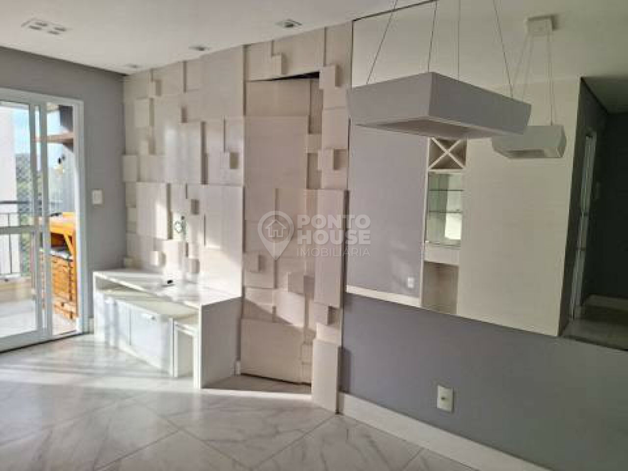 Apartamento Metro Conceição, 3 Dormitórios, Suíte, 2 Banheiros, Varanda e Vaga