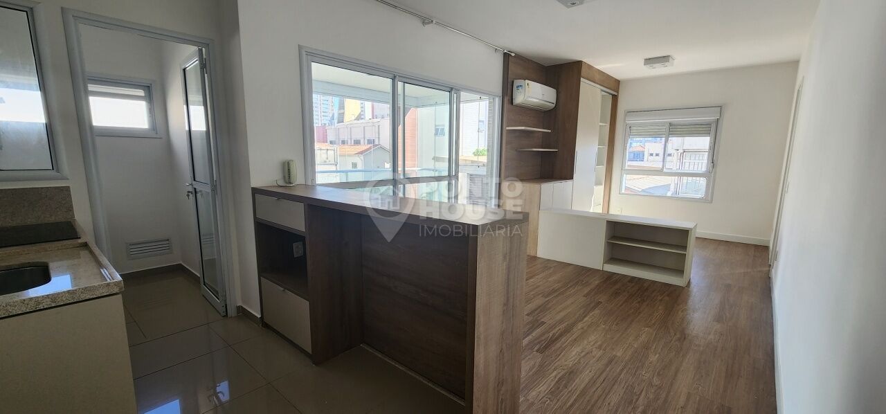 Studio semi mobiliado à venda 300 metros do metrô Ana Rosa com 1 vaga de garagem