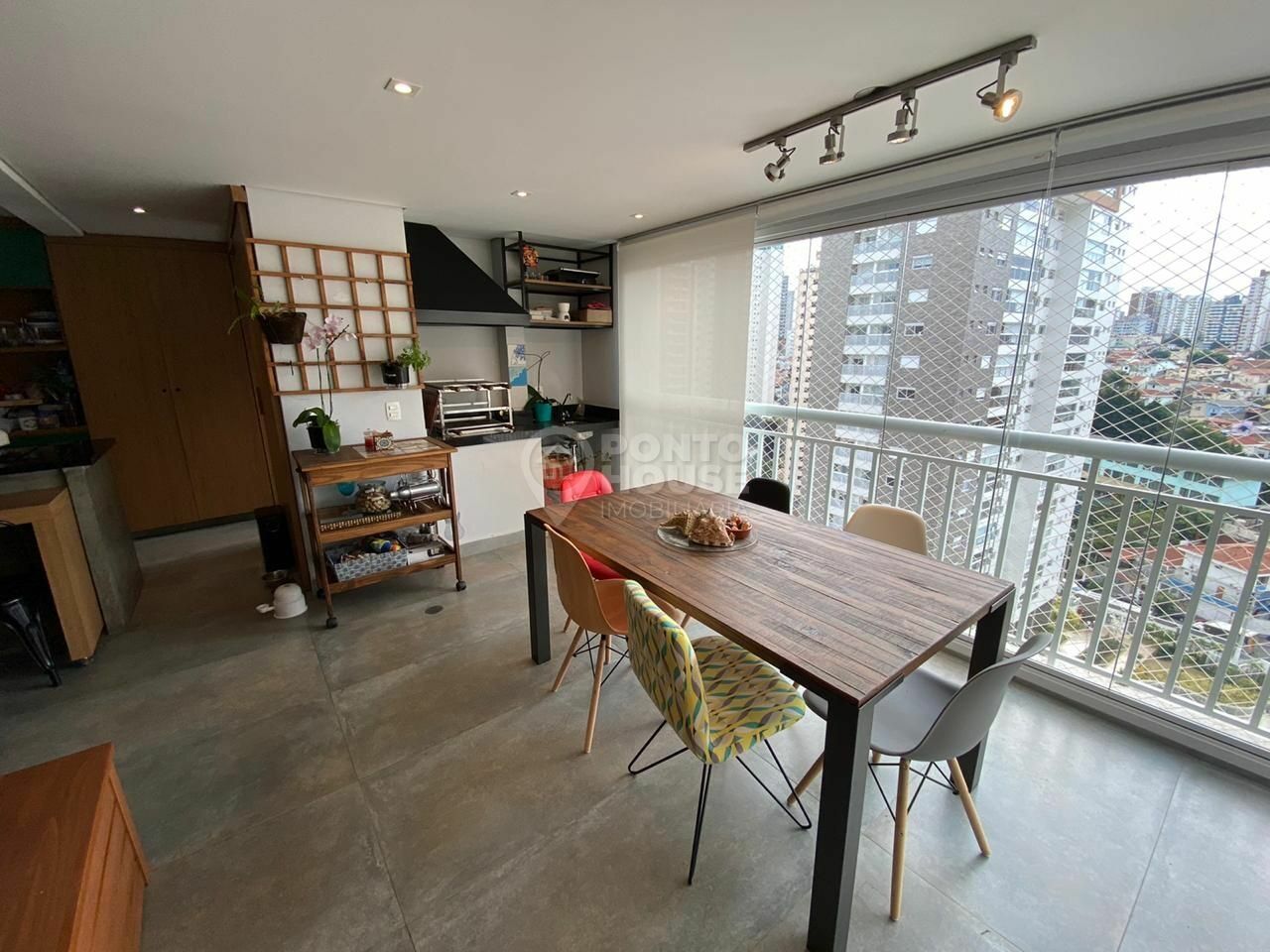 Apartamento à venda Chácara Inglesa, 97m² , 2 suítes, varanda gourmet, 2 vagas
