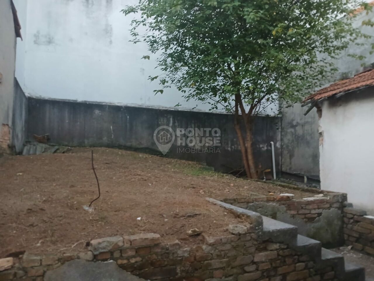 Terreno á venda 265m²  próximo ao shopping Plaza Sul.