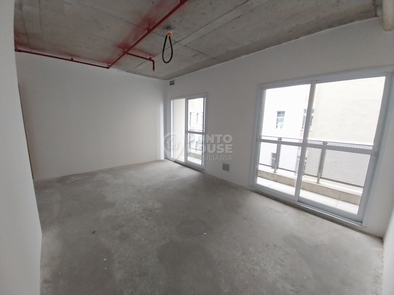 Sala comercial à venda e locação no bairro da Vila Mariana de 34m² e 1 vaga
