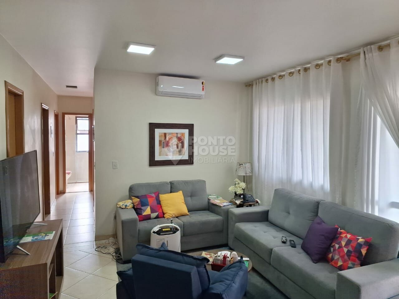 Apartamento à venda no Bosque da Saúde 4 quartos 3 banheiros 2 vagas  varanda 