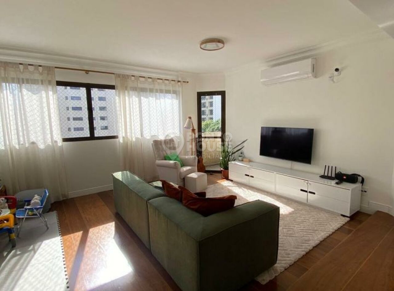 Apartamento para locação em Moema, 4 dormitórios, 3 vagas e 2 suítes