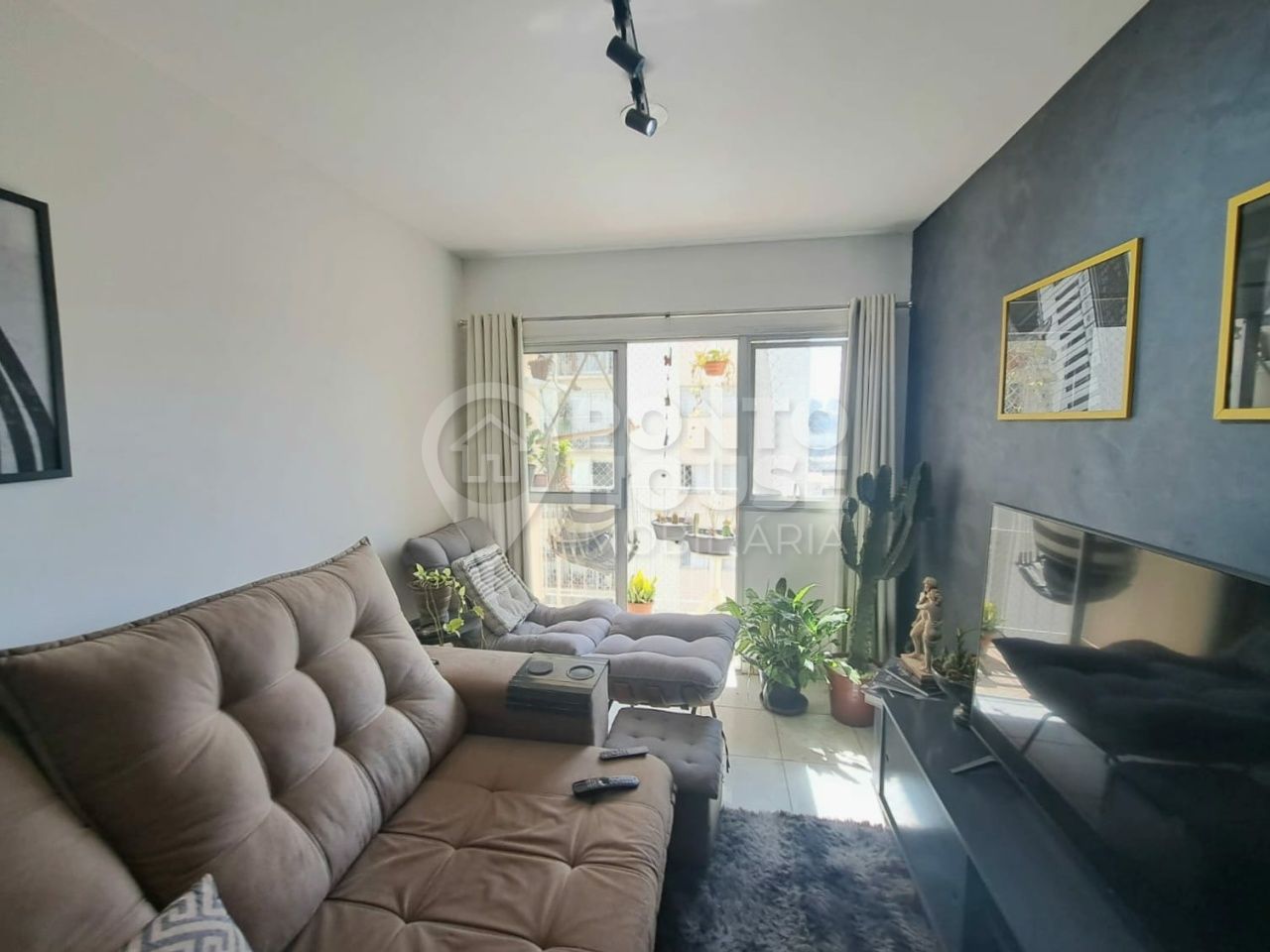 Apartamento à venda no Condomínio Jardim Aeroporto, 2 dormitórios e 1 vaga