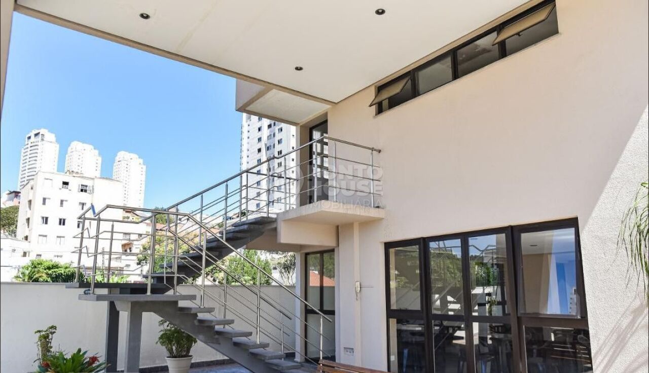 Duplex à venda na Vila Mariana com 2 suítes, 2 banheiros e 2 vagas 